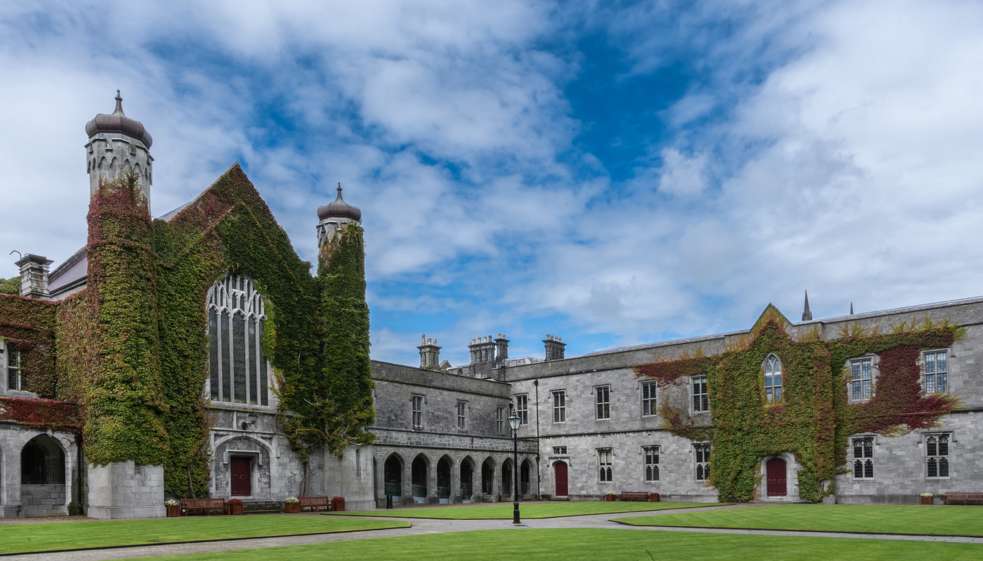 Galway uni